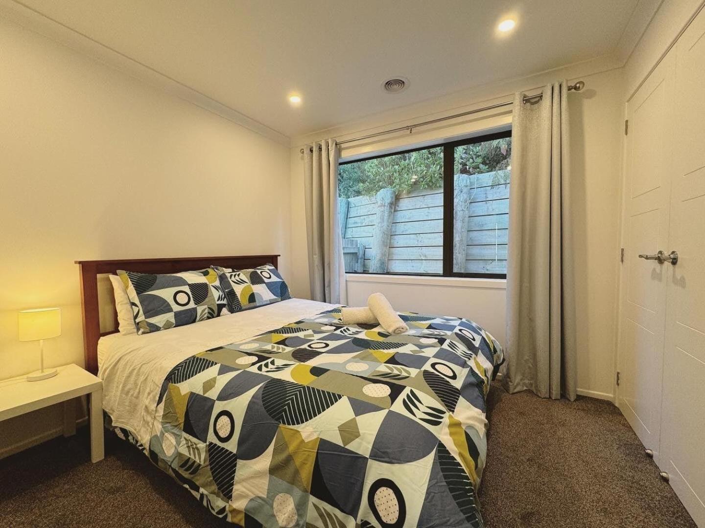 No Party Allowed, Entire Brand New 3 Bedroom Townhouse, Free Unlimited Fibre Wifi And Free Parking Wellington Exteriör bild