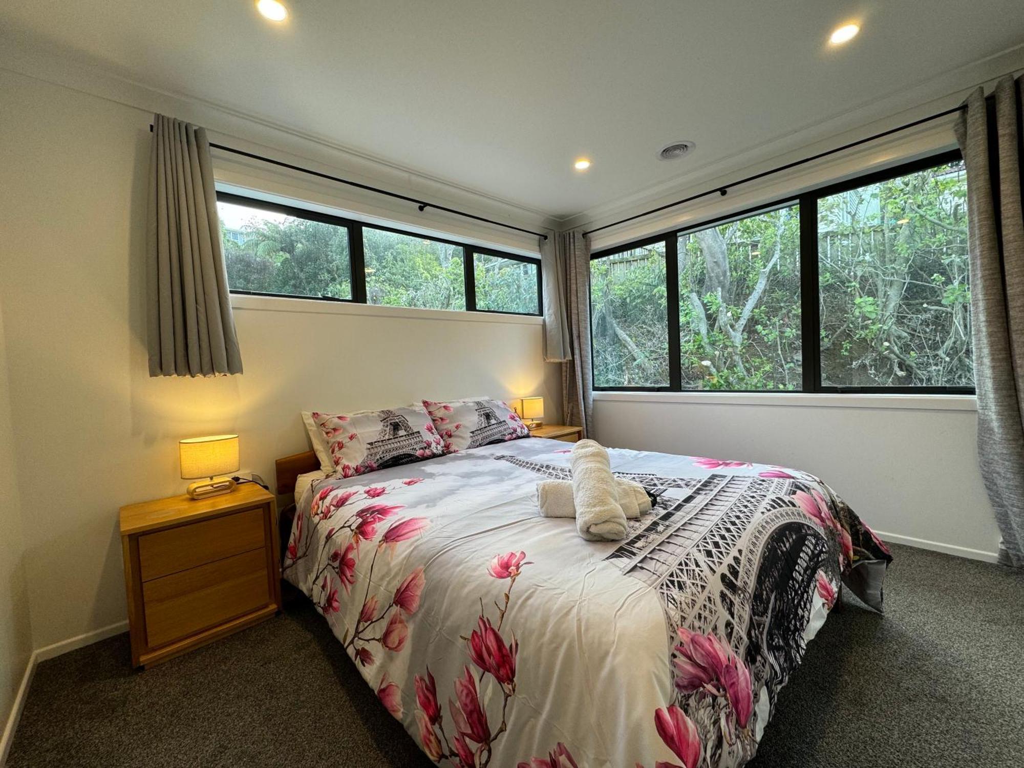 No Party Allowed, Entire Brand New 3 Bedroom Townhouse, Free Unlimited Fibre Wifi And Free Parking Wellington Exteriör bild