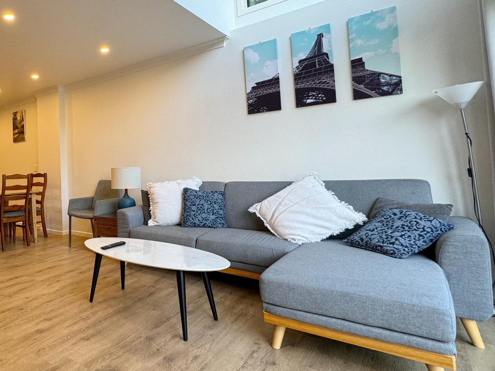 No Party Allowed, Entire Brand New 3 Bedroom Townhouse, Free Unlimited Fibre Wifi And Free Parking Wellington Exteriör bild